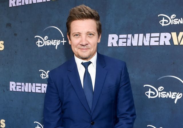 Jeremy Renner revisits ‘the amazing group of people’ who helped him recover from his accident