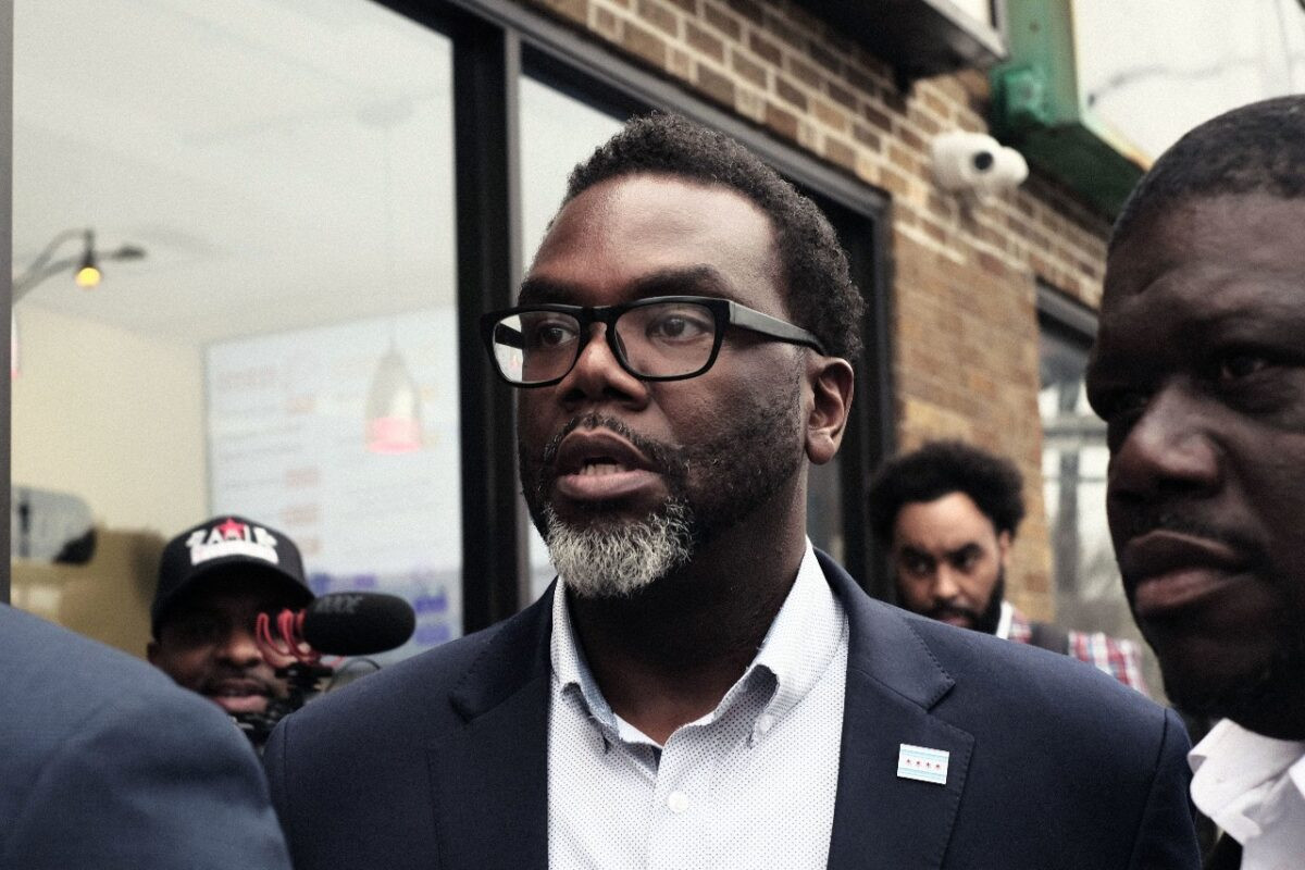 Brandon Johnson, a Progressive Democrat, Sworn in as Mayor of Chicago  at george magazine