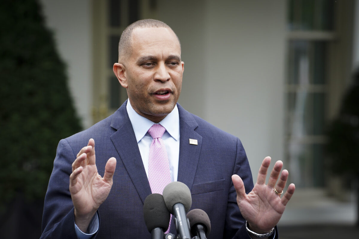 Jeffries Noncommittal on Democrat Support for Debt Ceiling Deal  at george magazine