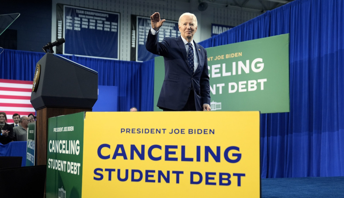 Biden student loan forgiveness promises coincide with rise in scams  at george magazine