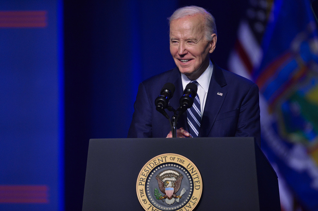 WATCH LIVE: Biden speaks at White House Correspondents’ Dinner  at george magazine