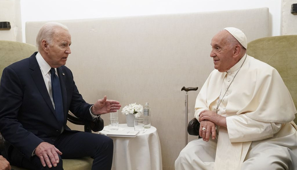 Biden meets with Pope Francis at G7 in Italy  at george magazine