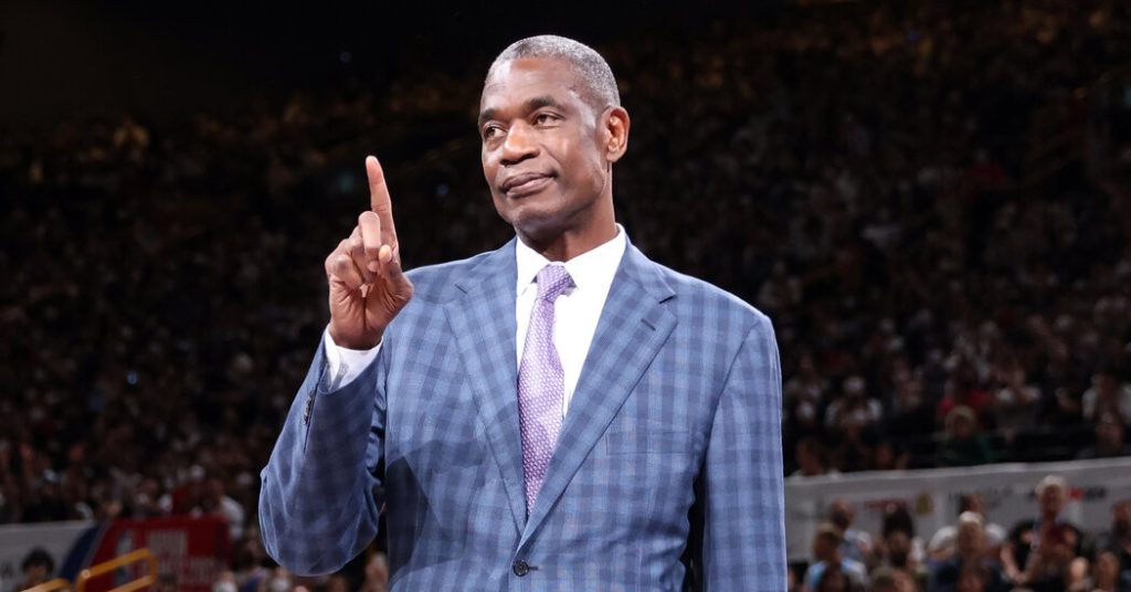 Dikembe Mutombo, a Towering N.B.A. Presence, Dies at 58