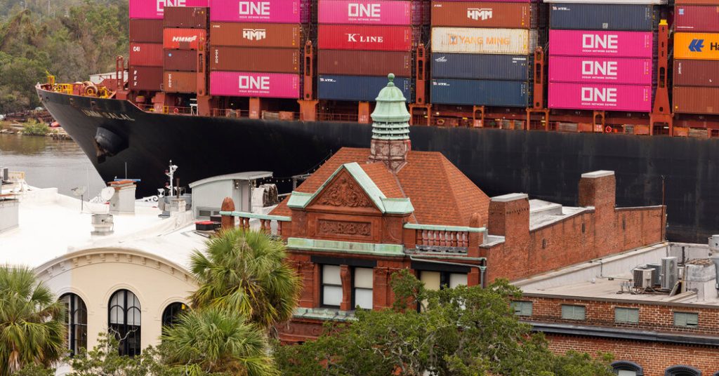 Port Strike’s End Is an Economic Relief to Savannah, Ga.