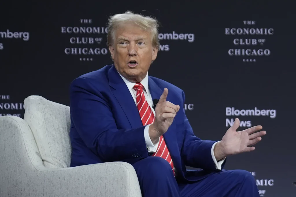 Trump tells Glenn Beck a ‘committee’ is running the country, not Biden-Harris