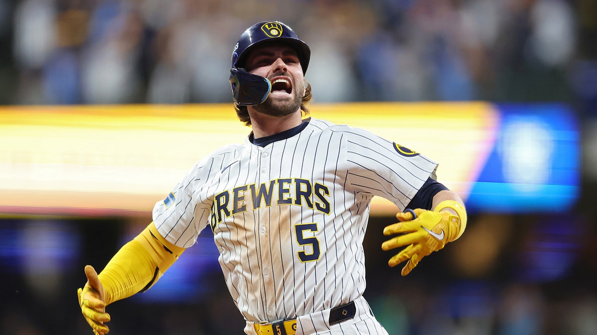 Brewers catapulted by home runs as Mets bullpen squanders late lead  at george magazine