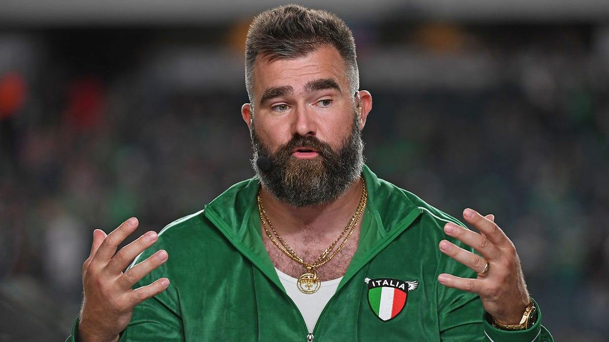 Jason Kelce blasts statistics in wild rant: 'Stats are numbers, numbers are nerds, nerds are losers'  at george magazine