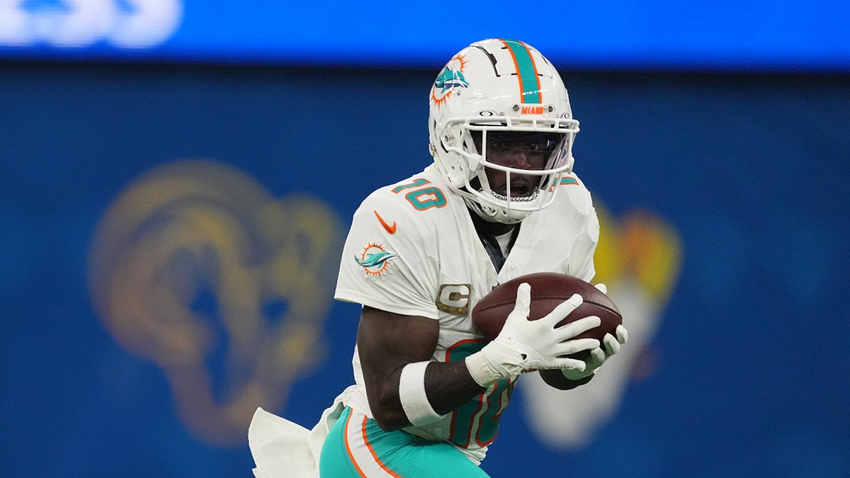 Dolphins snap 3-game losing streak with much-needed win over Rams  at george magazine