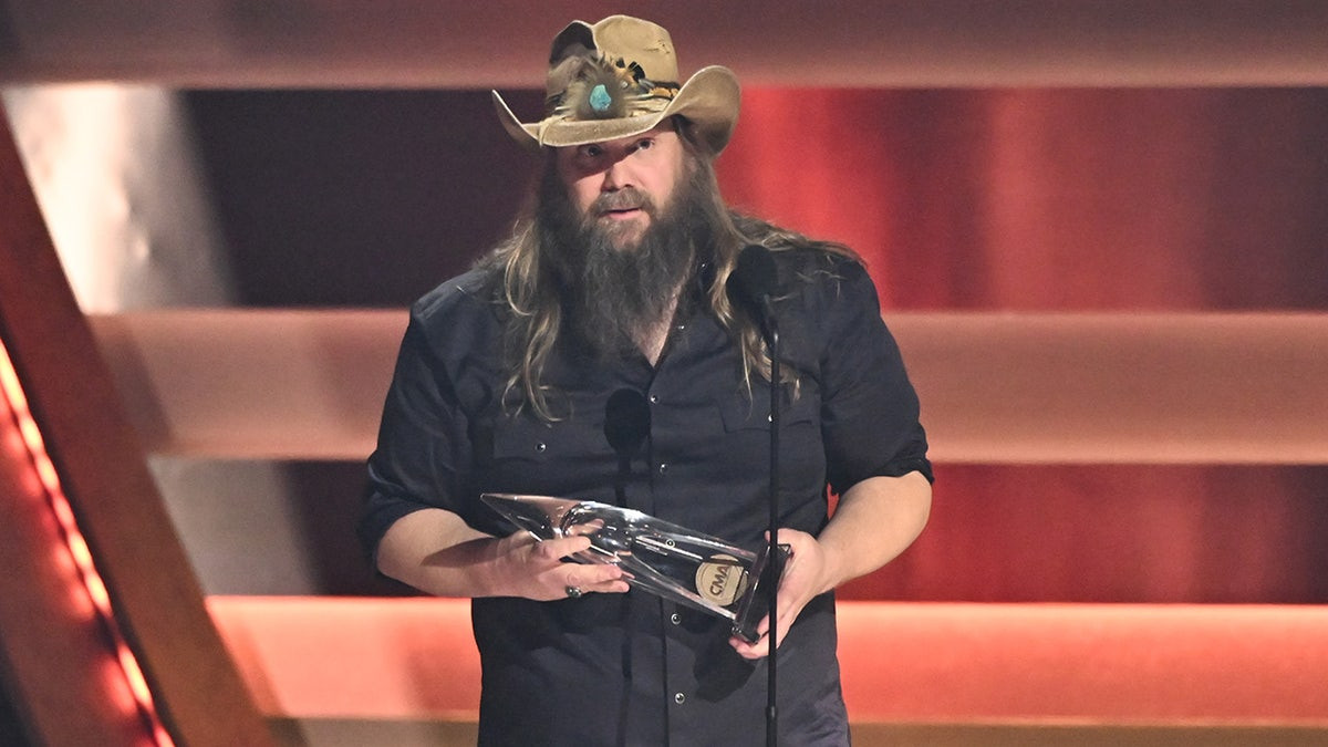 2024 CMA Awards: Complete winners list  at george magazine