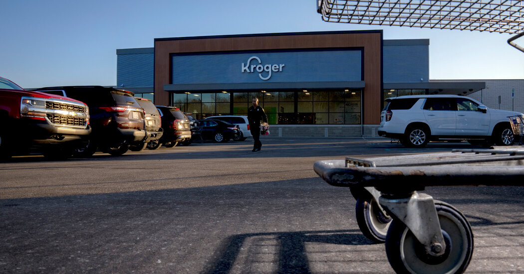 Federal Judge Blocks $25 Billion Kroger-Albertsons Grocery Merger  at george magazine