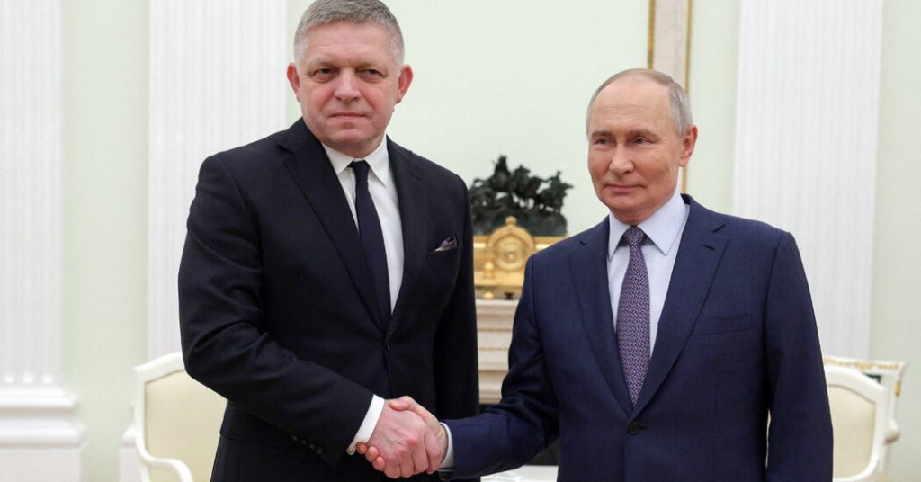 Slovak Leader Visits Putin, Breaking With E.U.’s Policy of Isolation