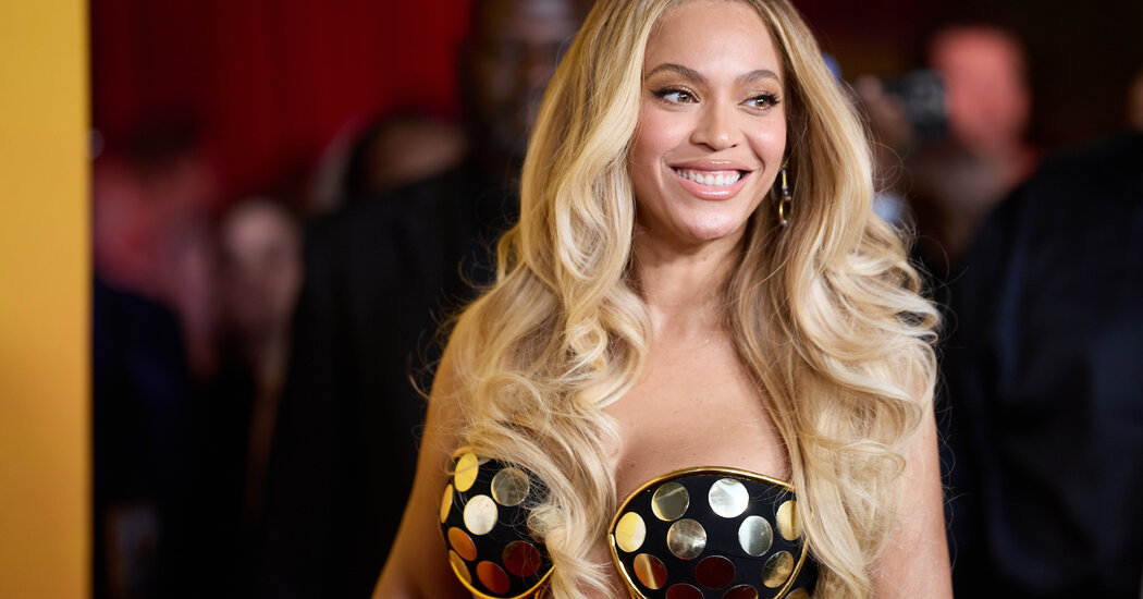 Netflix’s Christmas: NFL Games and Beyoncé Halftime Show  at george magazine