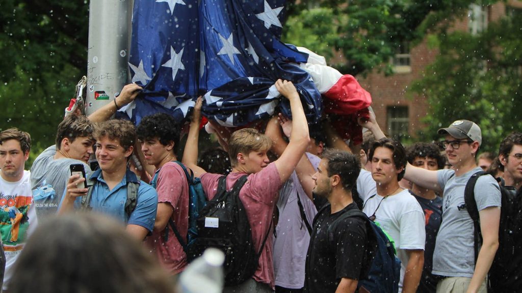 UNC fraternity brothers honored for defending American flag against anti-Israel mob: ‘Beacon of hope’