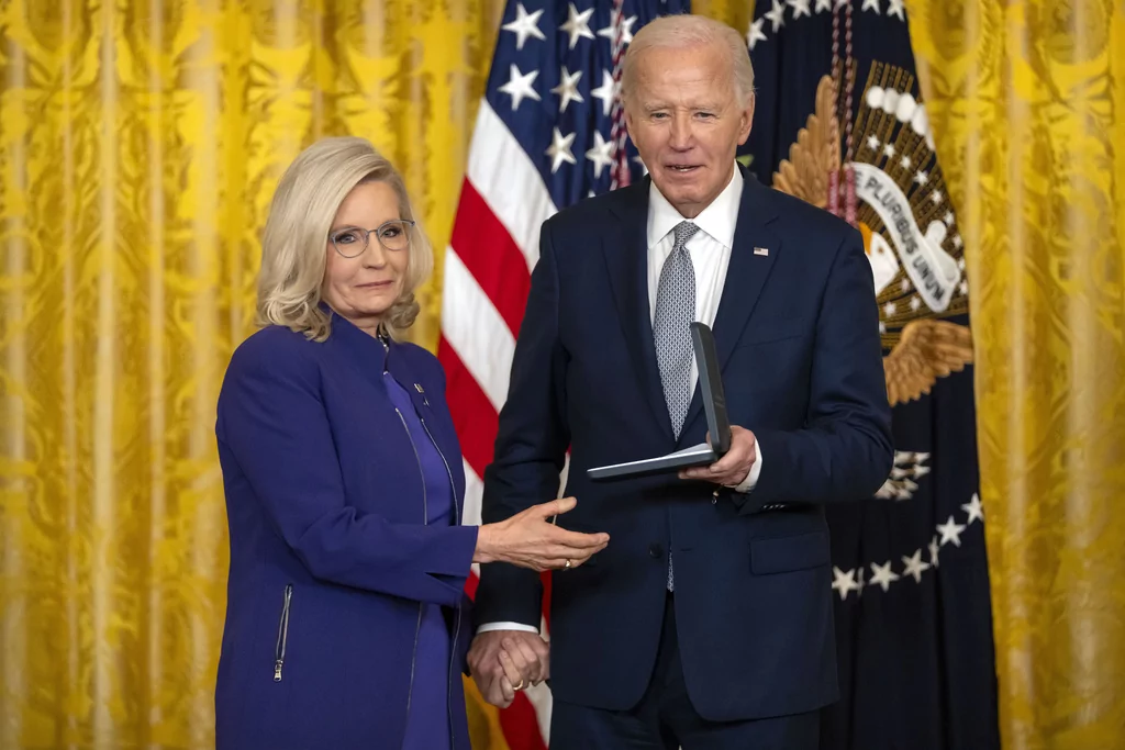 Biden awards Liz Cheney Presidential Citizens Medal in White House ceremony  at george magazine