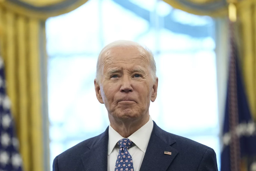 Biden giving Medal of Freedom to Hillary Clinton, George Soros, and 17 others