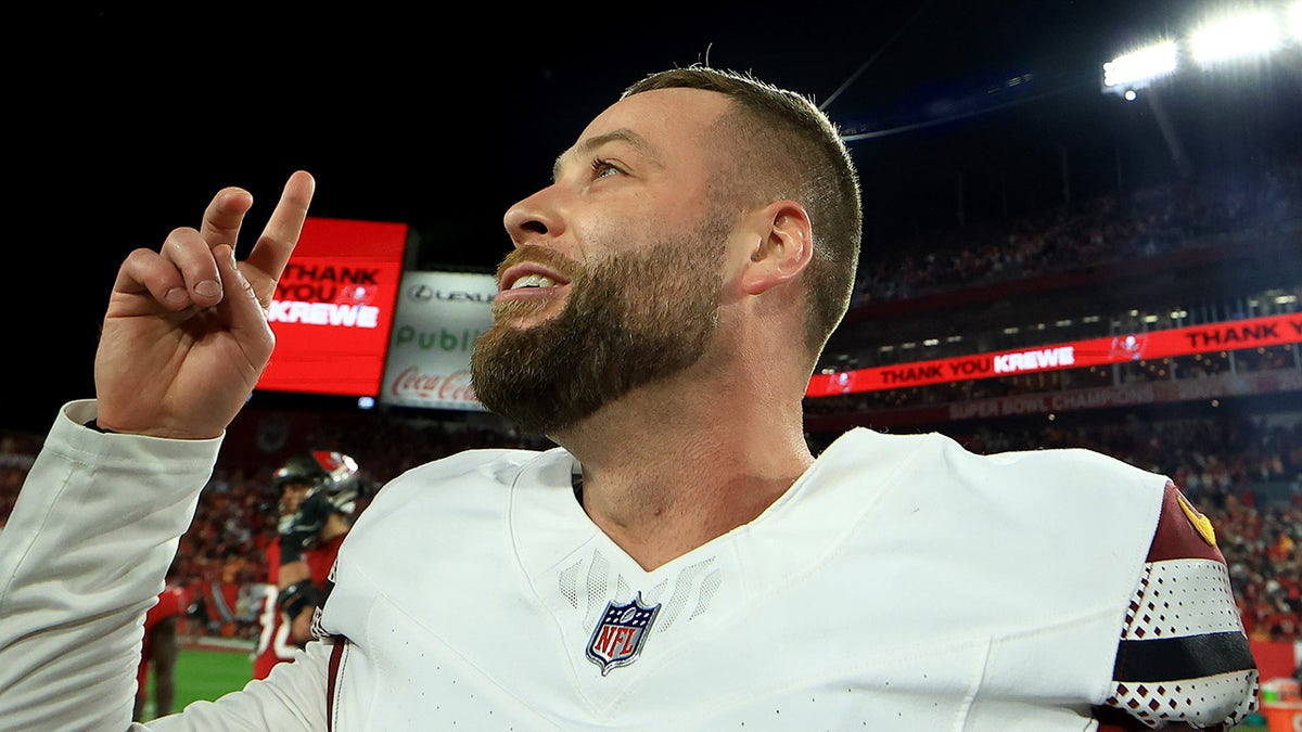 Commanders kicker Zane Gonzalez embraces OCD after viral pregame kick routine: 'It's who I am'  at george magazine