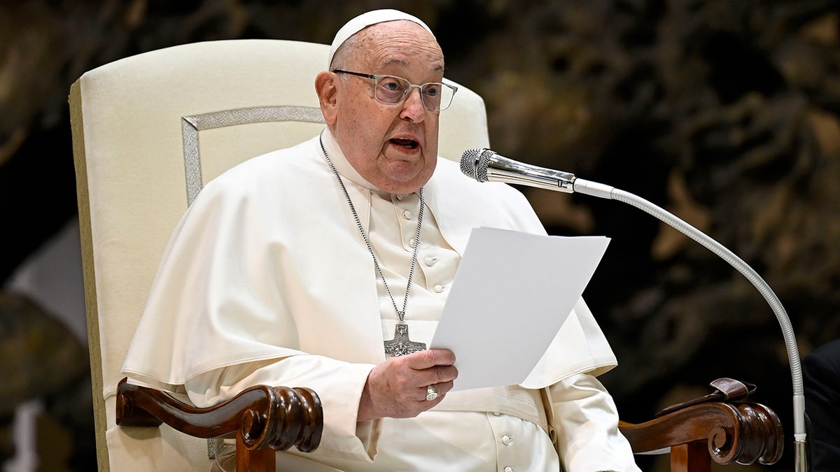 Pope penned resignation letter in 2013: report  at george magazine