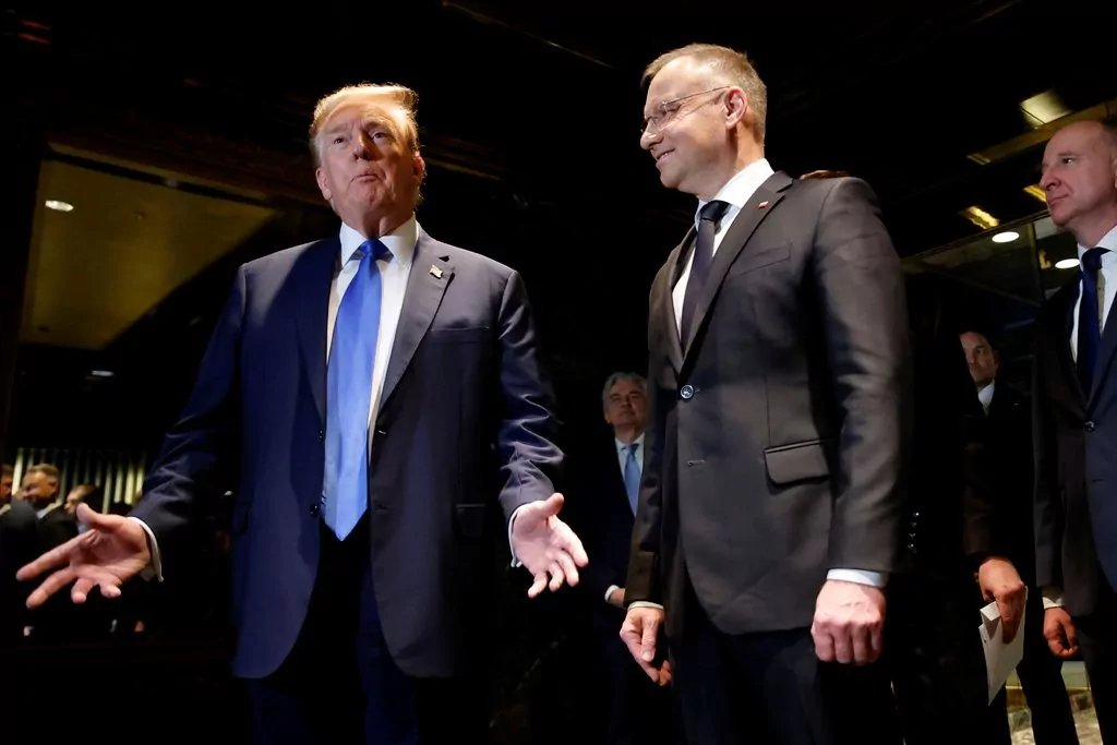 Poland’s Duda meets with Trump on sidelines of CPAC