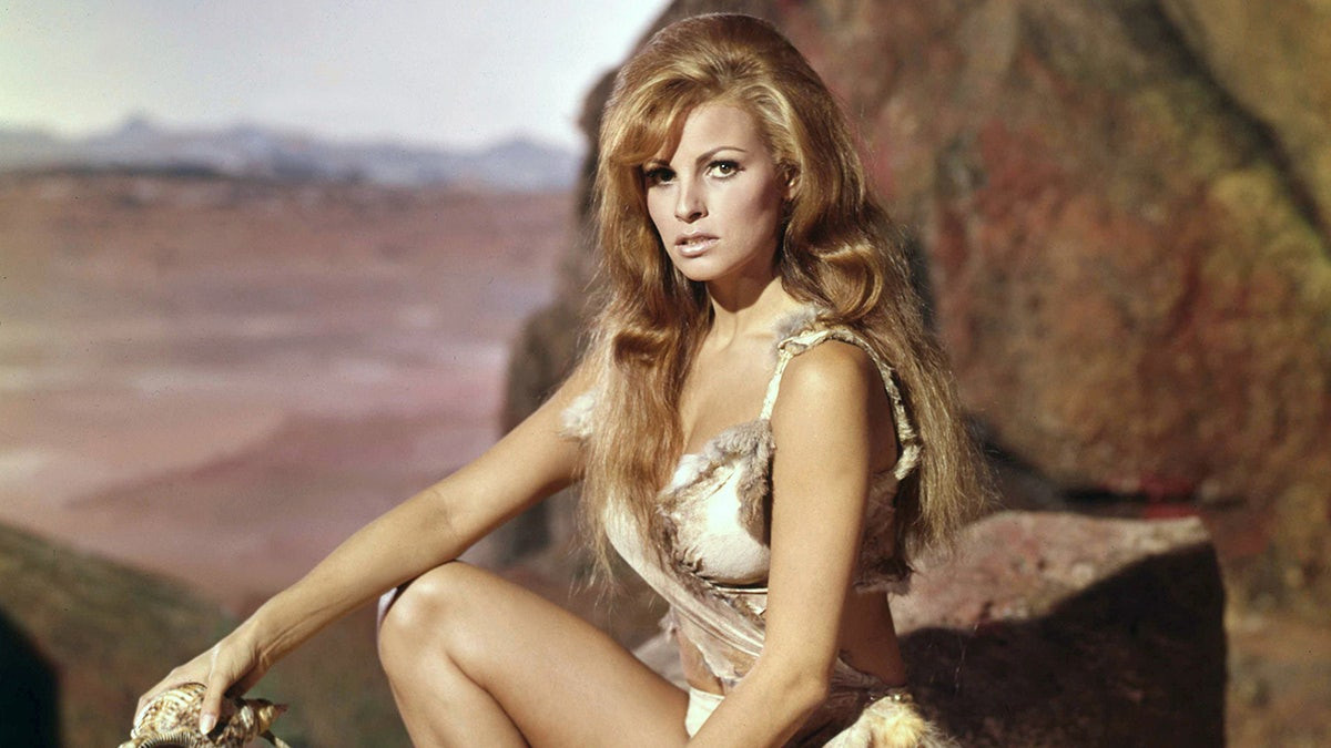 Raquel Welch once threatened father with fire poker during explosive argument: doc  at george magazine