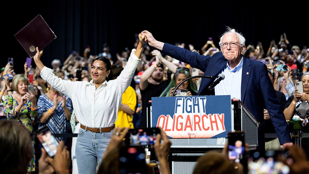 CNN panel skewers Bernie Sanders for flying in private jet on 'Fighting Oligarchy' tour  at george magazine