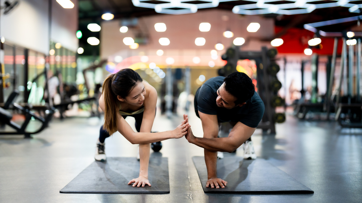 5 fitness gadgets to strengthen your push-up game  at george magazine
