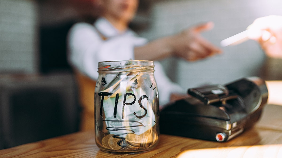 Senate unanimously approves $25,000 tax break for tipped workers  at george magazine