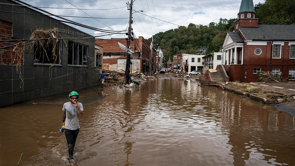 Trump, lawmakers at odds over whether FEMA should be elevated to Cabinet-level agency or completely overhauled  at george magazine