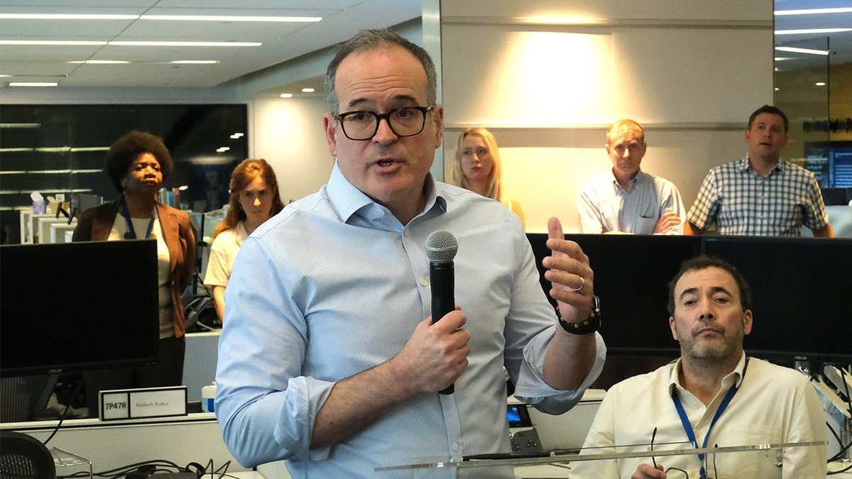 Washington Post announces another buyout program targeting veteran staffers, other departments  at george magazine