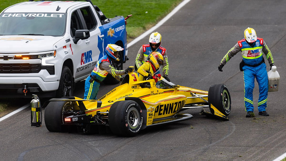 Scott McLaughlin's Indy 500 hopes dashed as he crashes before green flag waves  at george magazine