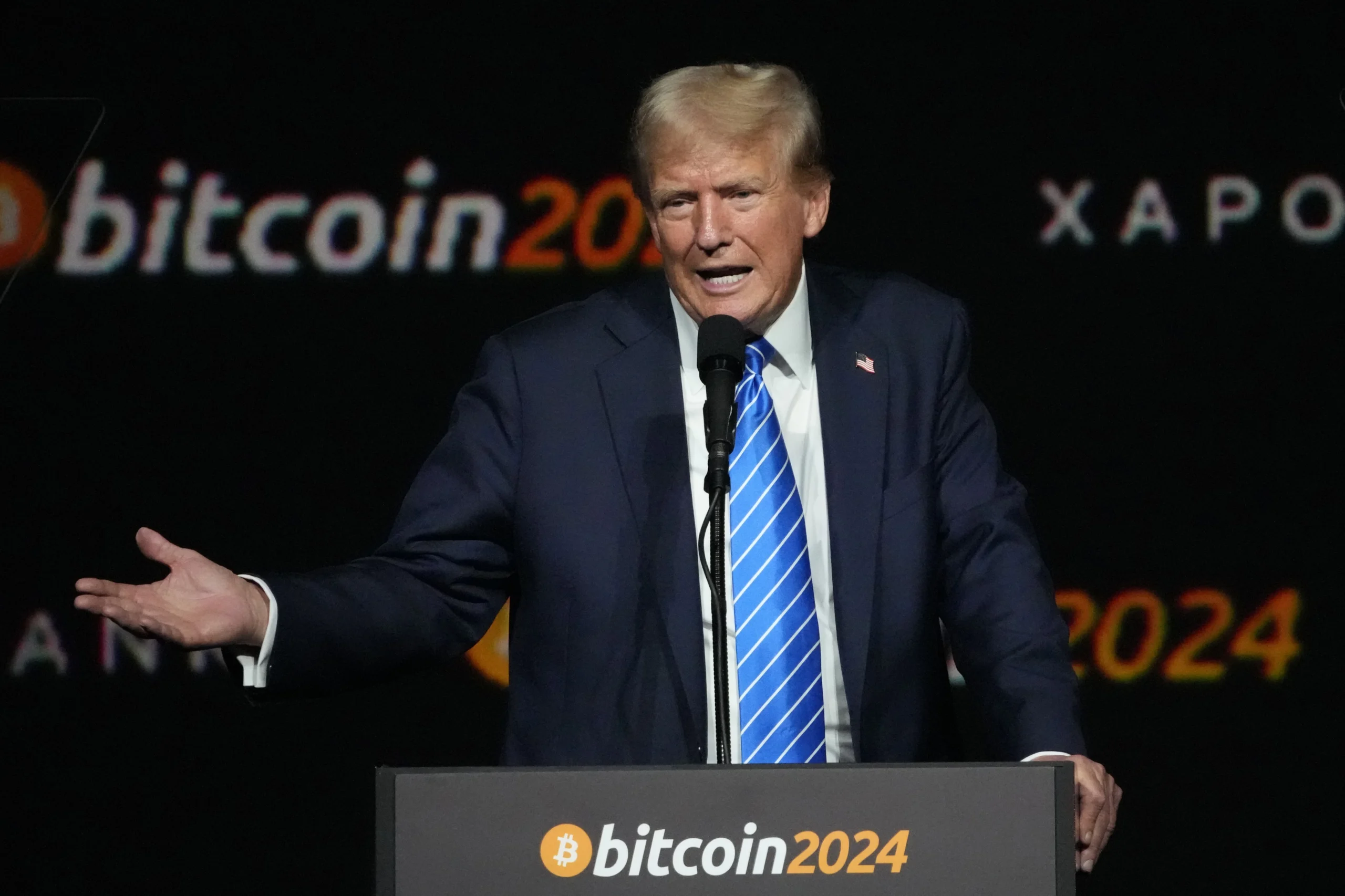 Trump meme coin dinner serves up ethics complaints over foreign influence