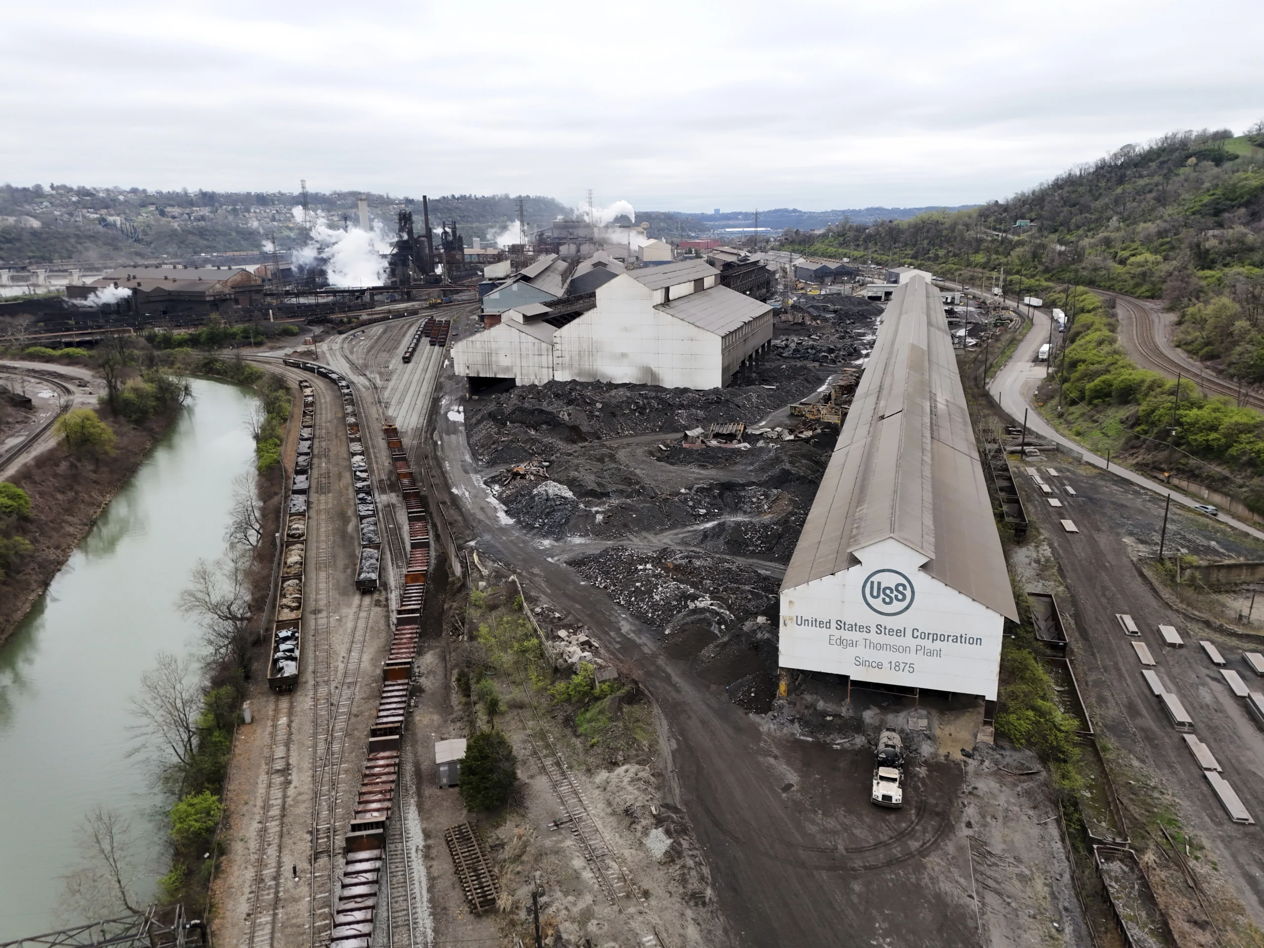 Trump greenlights Nippon deal with US Steel, announces rally in Pittsburgh  at george magazine