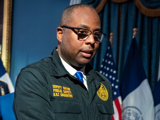 How Dr. Phil and a Top Adams Aide Helped Ease ICE’s Path Into New York