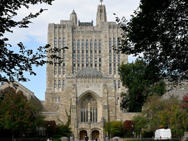 Yale’s Endowment Selling Private Equity Stakes as Trump Targets Ivies