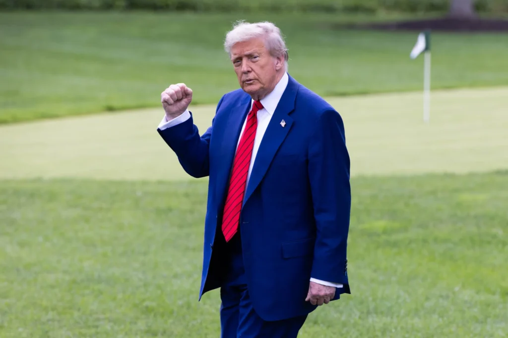 Trump’s ‘impossible’ deadline looms over world leaders with few trade deals done  at george magazine