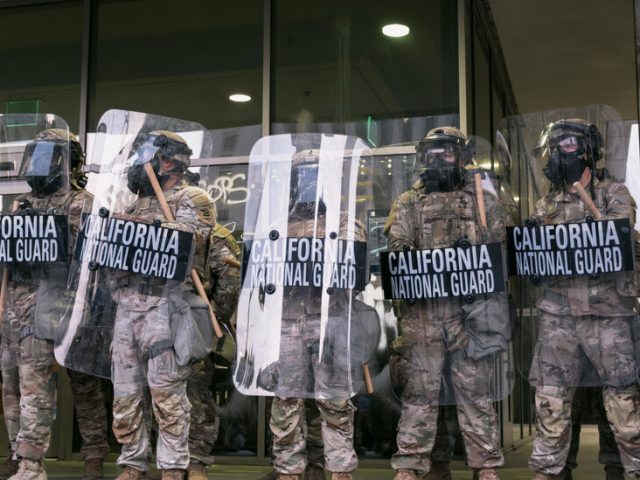 Suggesting More Troops in More Cities, Trump Bends Military’s Role