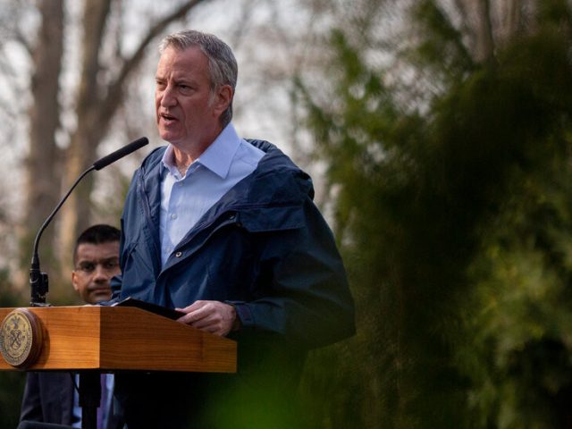 10 Questions With Bill de Blasio About Andrew Cuomo’s Run for Mayor