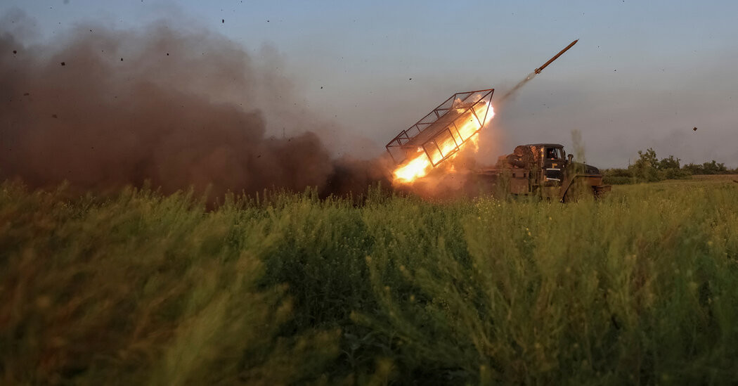 Russia’s Summer Offensive in Ukraine Gains Ground With New Tactics  at george magazine