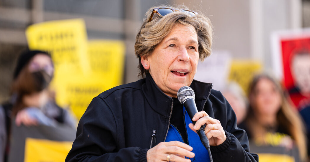 Randi Weingarten Quits D.N.C. Post in Dispute With Chairman  at george magazine