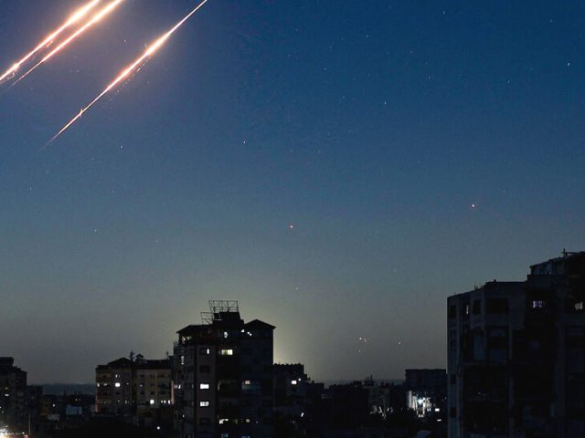 The Smart Way for Trump to End the Israel-Iran War