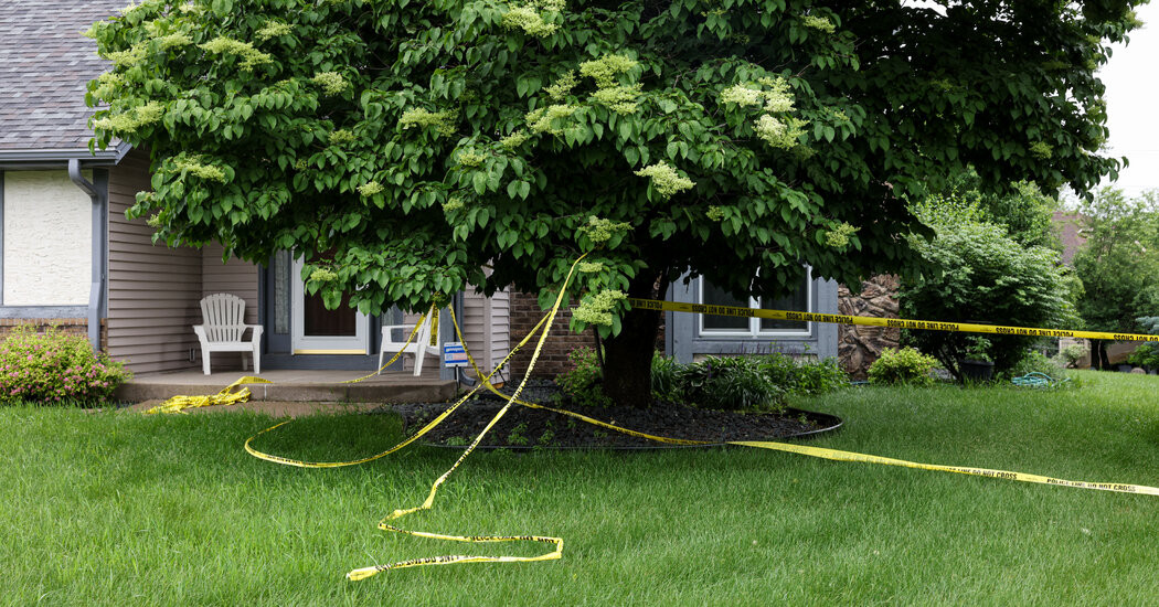 Minnesota Suspect Traveled to 4 Lawmakers’ Homes on Night of Attacks  at george magazine
