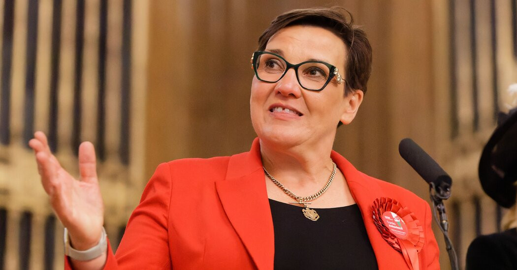 Lawmakers Vote to Decriminalize Abortions for Women in England and Wales  at george magazine