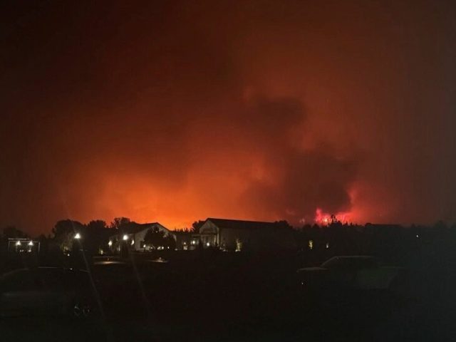 Windy Conditions Fan Forsyth Fire in Utah