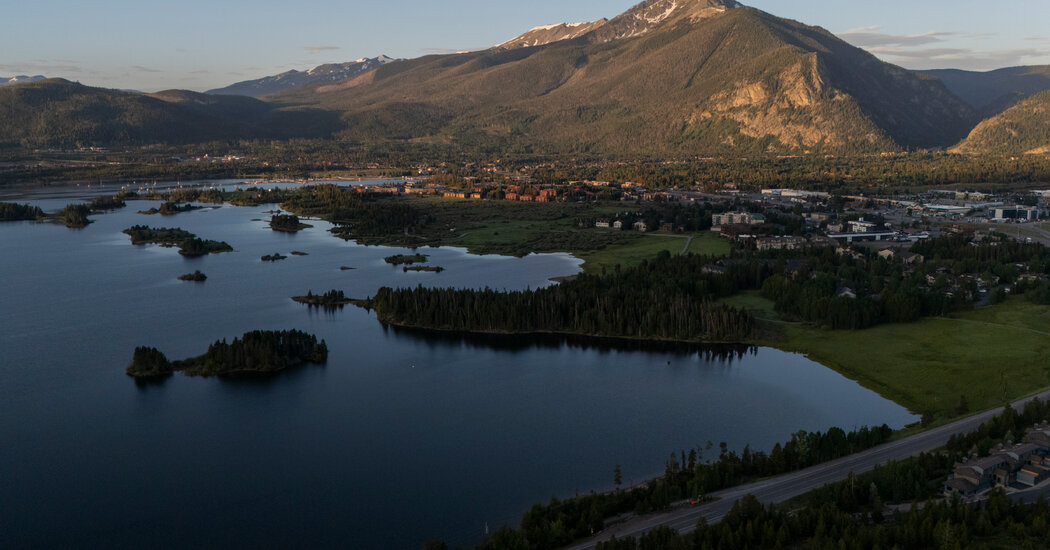 A Public Lands Sell-Off Is Struck From the G.O.P. Policy Bill  at george magazine