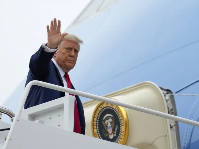 Trump says he won’t ’waste time’ calling Walz over Minnesota lawmakers shooting