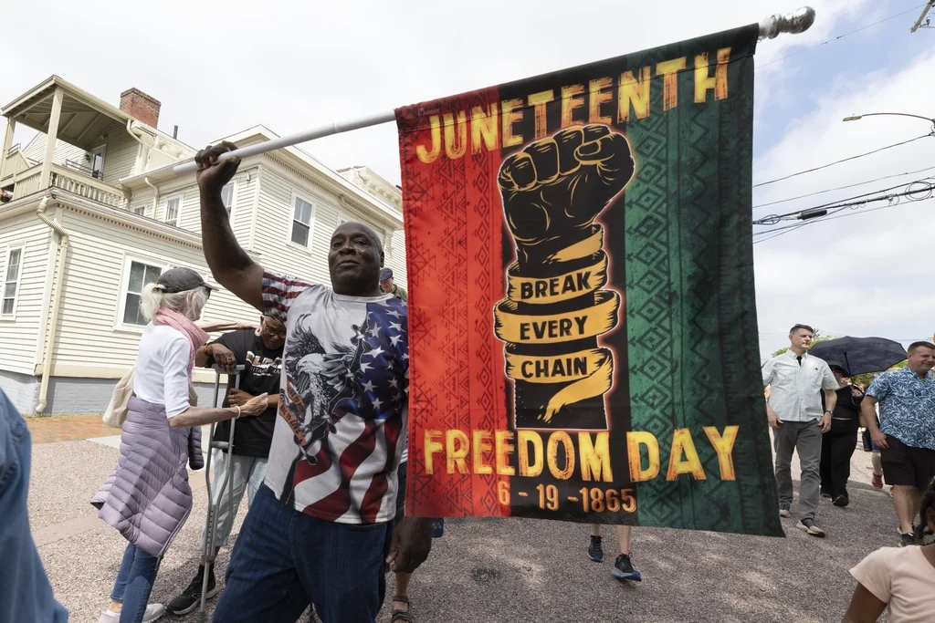 Trump on Juneteenth laments ‘too many’ nonworking holidays: ‘Workers don’t want it’  at george magazine