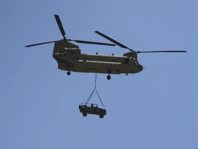 FAA to pause hundreds of passenger flights from Reagan during Trump military parade