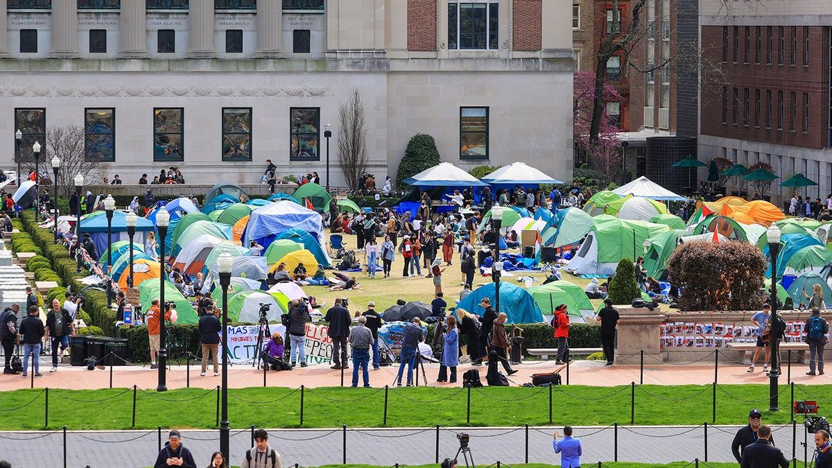 Jewish student settles religious discrimination suit against Columbia  at george magazine