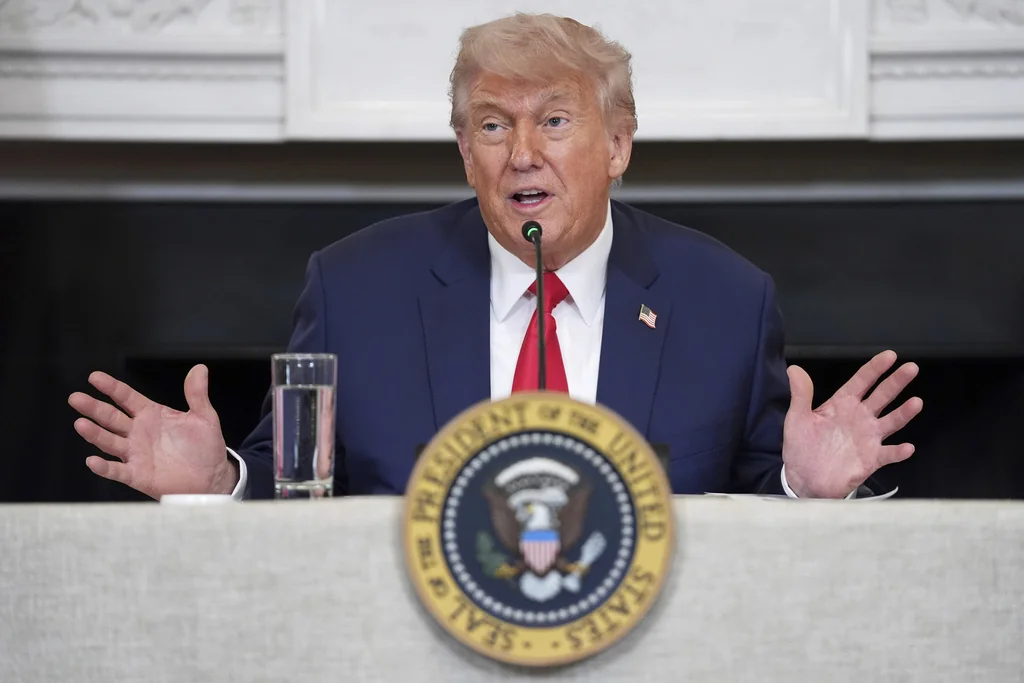 Trump says he hopes allegations Elon Musk brought drugs into White House aren’t true  at george magazine