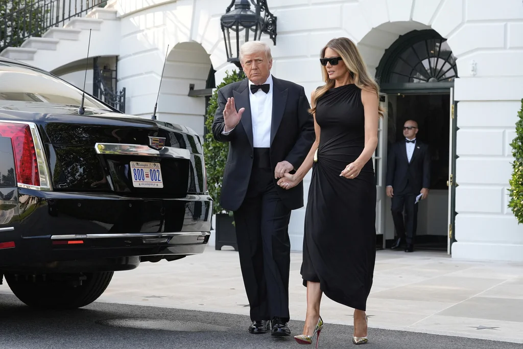 ‘Class is back’: Trumps and Vances wow in black-tie fashion on Kennedy Center red carpet  at george magazine