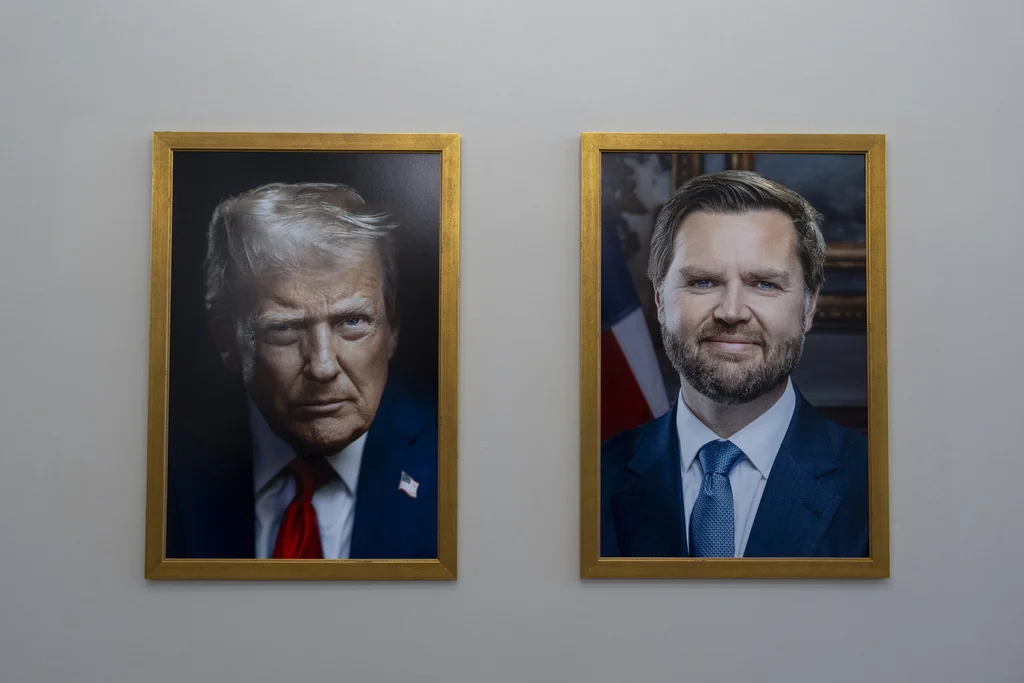 White House unveils new official portrait of Trump  at george magazine